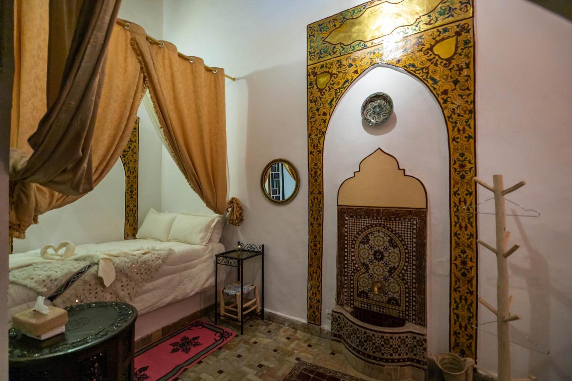 Riad Dar Diwan Fès Dış mekan fotoğraf
