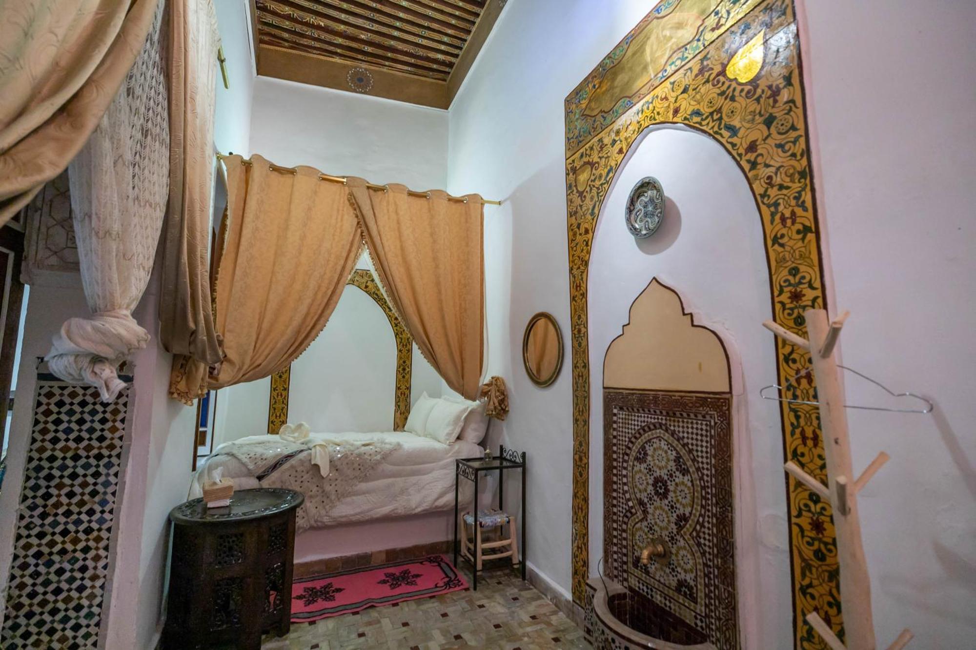 Riad Dar Diwan Fès Dış mekan fotoğraf